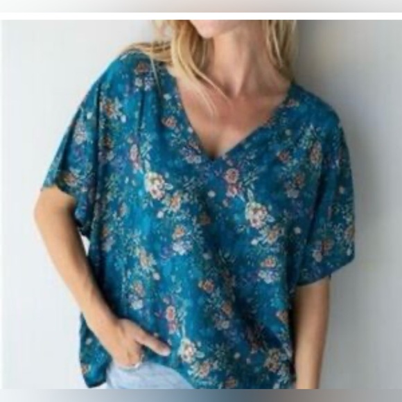 Natural Life teal floral loose fit v-neck blouse Boho Hippie Festival - Picture 1 of 6